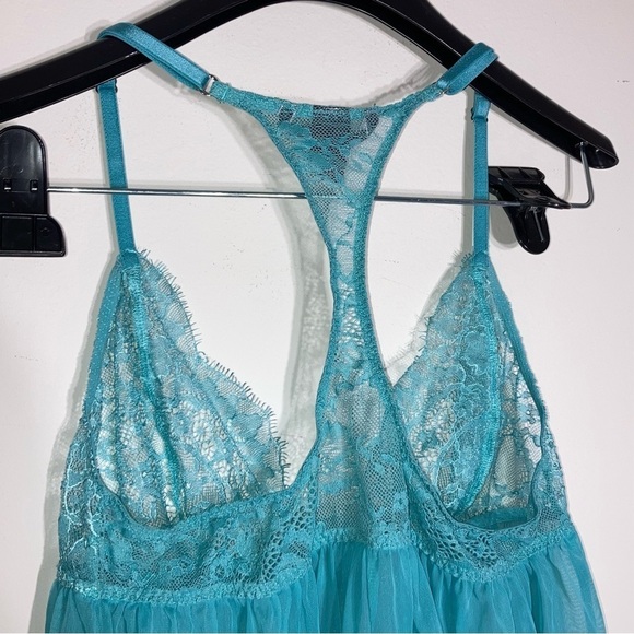 VICTORIA'S SECRET | Blue Sheer Lace Babydoll Lingerie - Picture 5 of 14